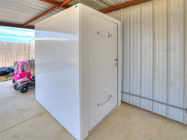 9505 E McElroy Road, Stillwater, OK 74075