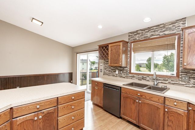 1237 Diversion Drive, West Fargo, ND 58078