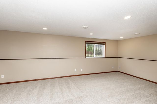 1237 Diversion Drive, West Fargo, ND 58078