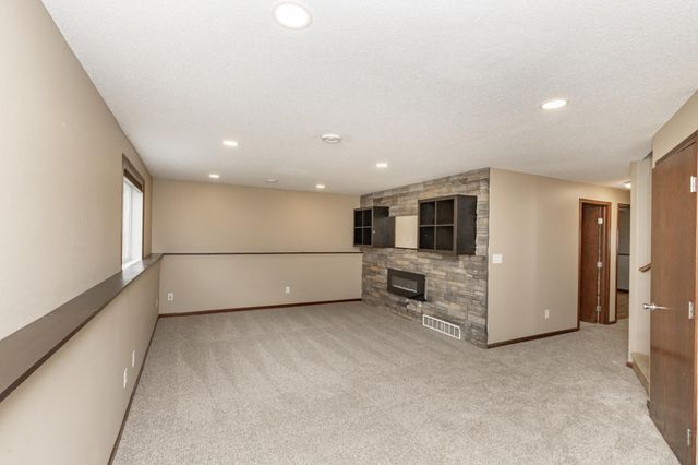 1237 Diversion Drive, West Fargo, ND 58078
