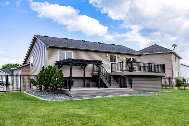 1237 Diversion Drive, West Fargo, ND 58078