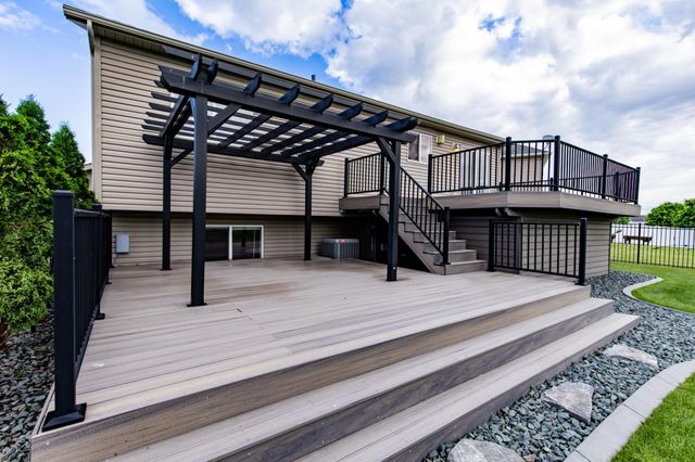 1237 Diversion Drive, West Fargo, ND 58078