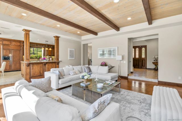 17941 Vista Lomas Dr, Poway, CA 92064