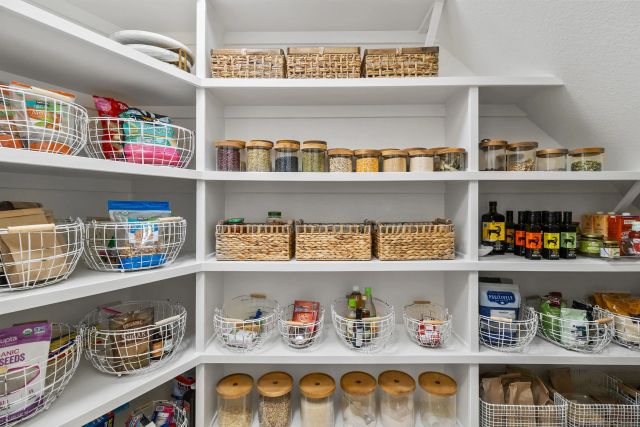 17941 Vista Lomas Dr, Poway, CA 92064