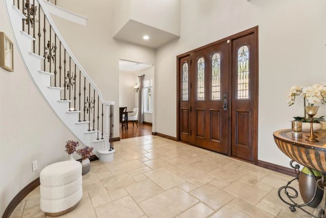 17941 Vista Lomas Dr, Poway, CA 92064