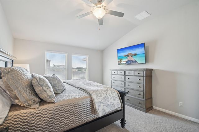 100 Vickers ST, Georgetown, TX 78628