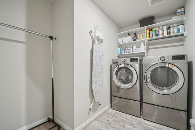 100 Vickers ST, Georgetown, TX 78628