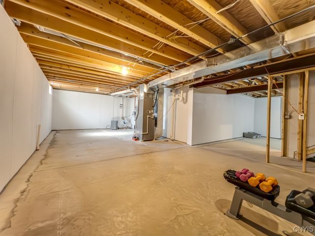 4446 Millstream Drive, Clay, NY 13041