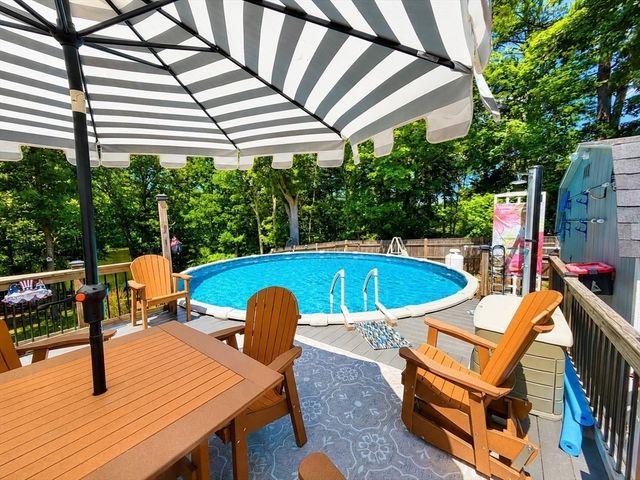978 Main St, Hanover, MA 02339