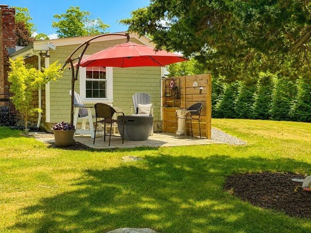 978 Main St, Hanover, MA 02339