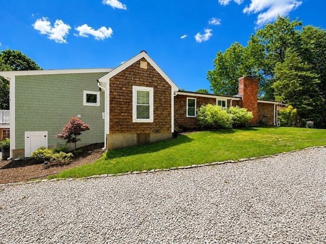 978 Main St, Hanover, MA 02339