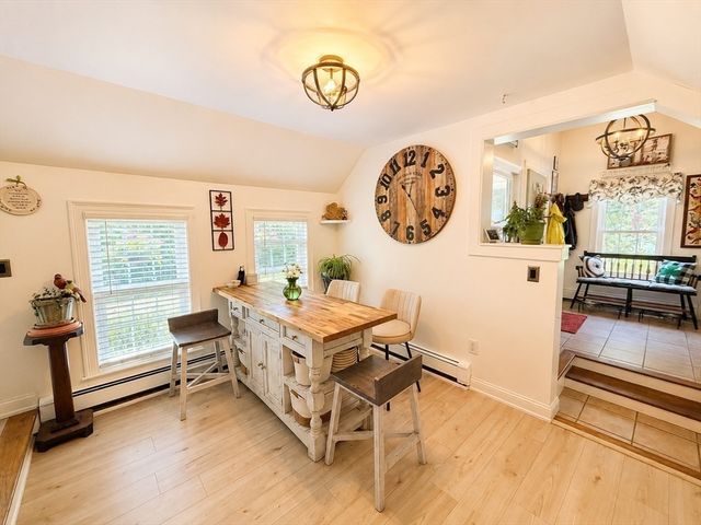 978 Main St, Hanover, MA 02339