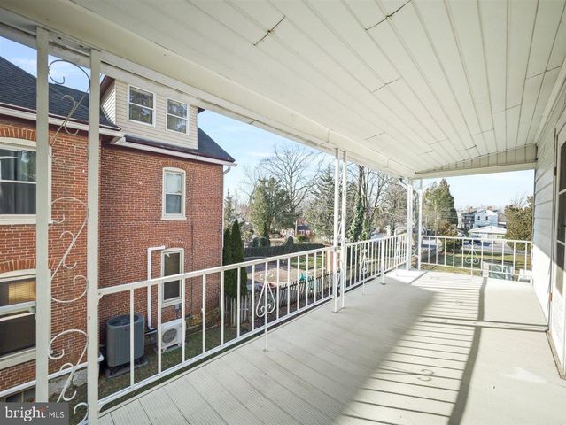 141 S WASHINGTON ST, Greencastle, PA 17225