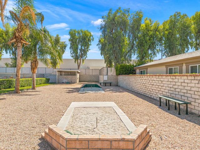 92 Armenia Drive, Cathedral City, CA 92234