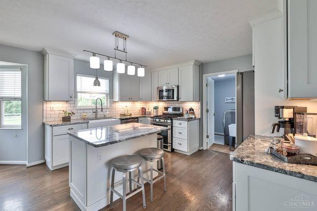 6696 Raven Crest, Liberty Twp, OH 45011