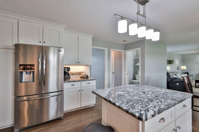 6696 Raven Crest, Liberty Twp, OH 45011