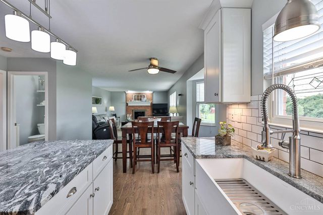 6696 Raven Crest, Liberty Twp, OH 45011