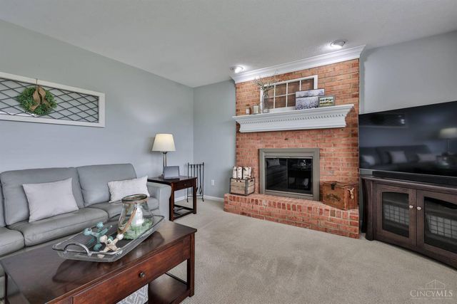 6696 Raven Crest, Liberty Twp, OH 45011