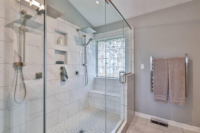 6696 Raven Crest, Liberty Twp, OH 45011