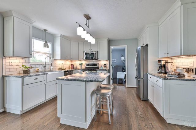 6696 Raven Crest, Liberty Twp, OH 45011