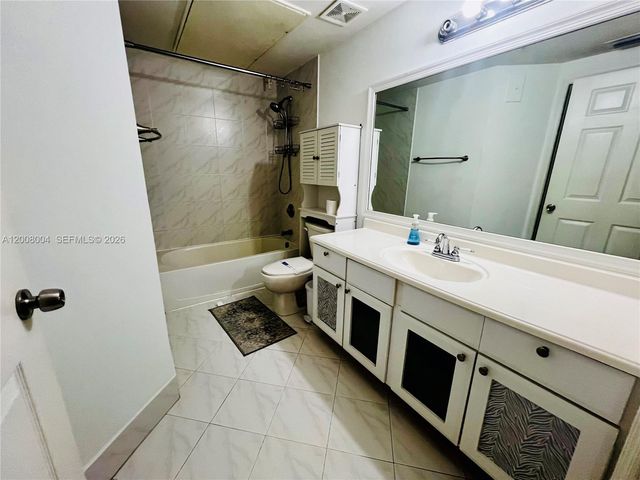 771 SW 148th Ave 1305, Sunrise, FL 33325