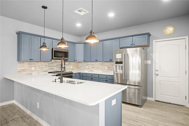 15217 Windward Dr 401, Corpus Christi, TX 78418