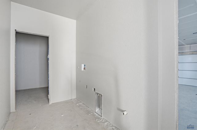 6490 ANDERSON RD, Summerset, SD 57719