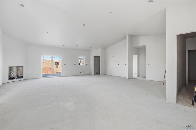 6490 ANDERSON RD, Summerset, SD 57719