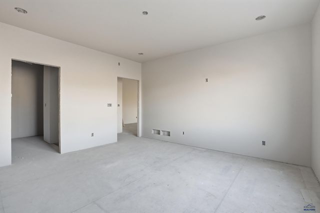 6490 ANDERSON RD, Summerset, SD 57719