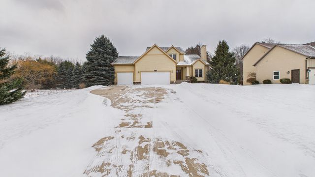 88 Meadows Drive, Muskegon, MI 49441