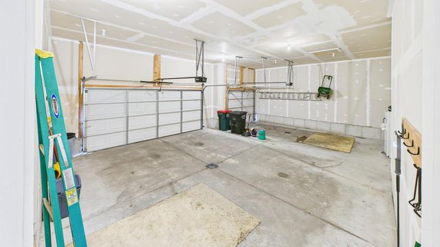 88 Meadows Drive, Muskegon, MI 49441