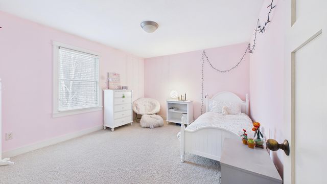 88 Meadows Drive, Muskegon, MI 49441