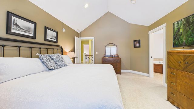 88 Meadows Drive, Muskegon, MI 49441