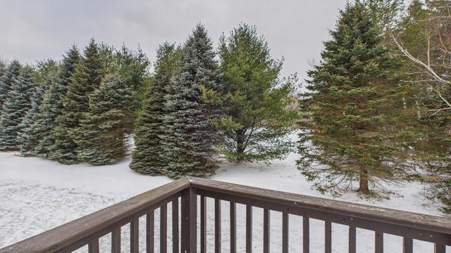 88 Meadows Drive, Muskegon, MI 49441