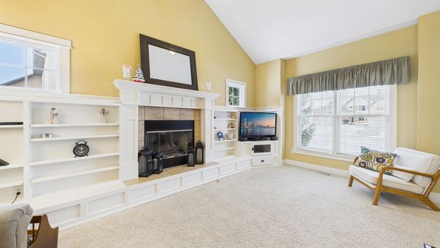 88 Meadows Drive, Muskegon, MI 49441