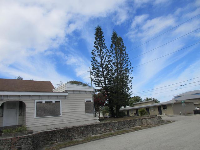 603 Avenue Avenue E, Fort Pierce, FL 34950