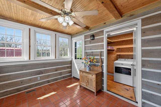 328 Emmitt Ave, Madison, TN 37115