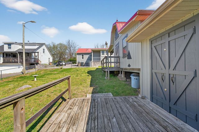 328 Emmitt Ave, Madison, TN 37115