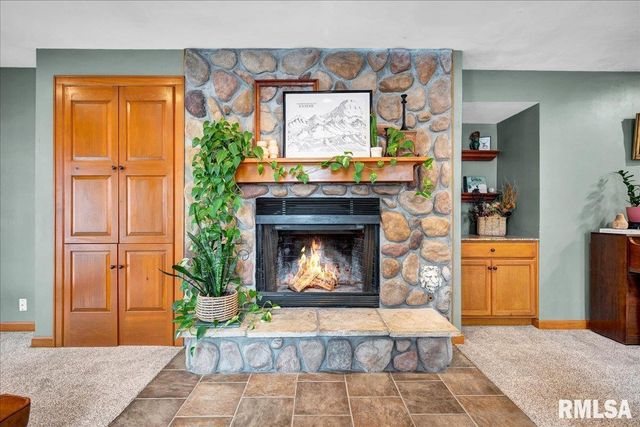 3105 N BIGELOW Street, Peoria, IL 61604