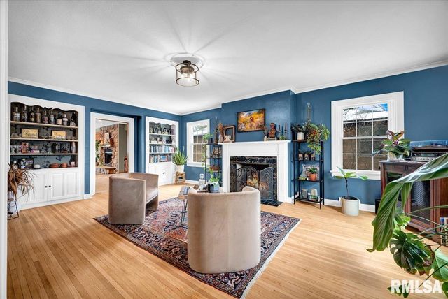 3105 N BIGELOW Street, Peoria, IL 61604