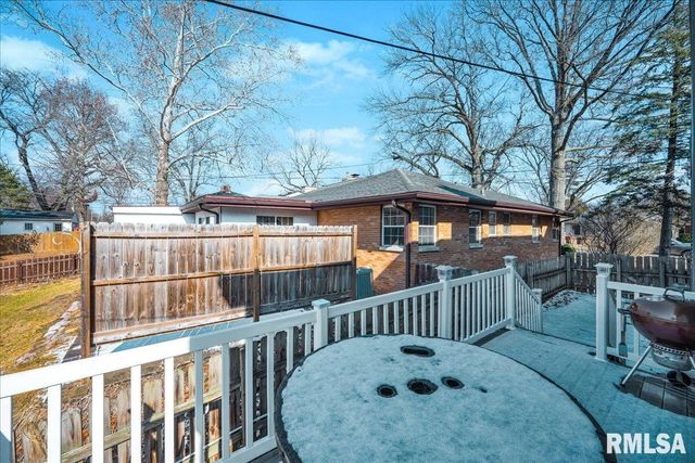 3105 N BIGELOW Street, Peoria, IL 61604