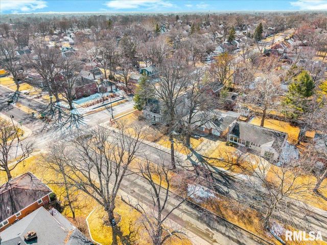 3105 N BIGELOW Street, Peoria, IL 61604