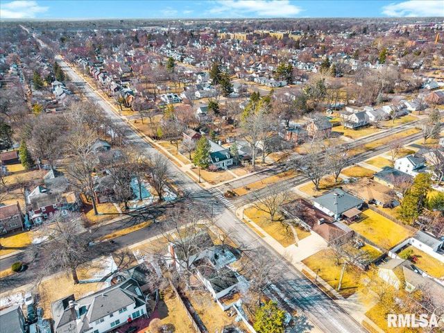 3105 N BIGELOW Street, Peoria, IL 61604