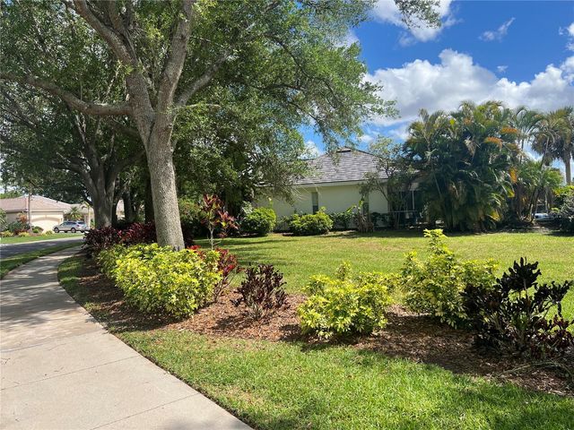360 CEDARBROOK COURT, Venice, FL 34292