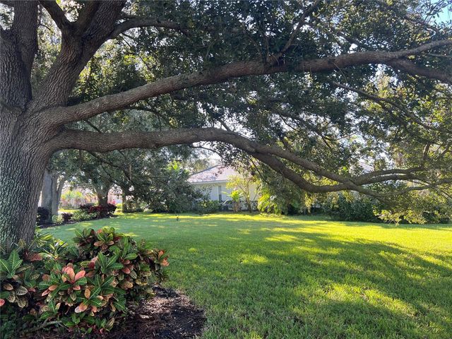 360 CEDARBROOK COURT, Venice, FL 34292