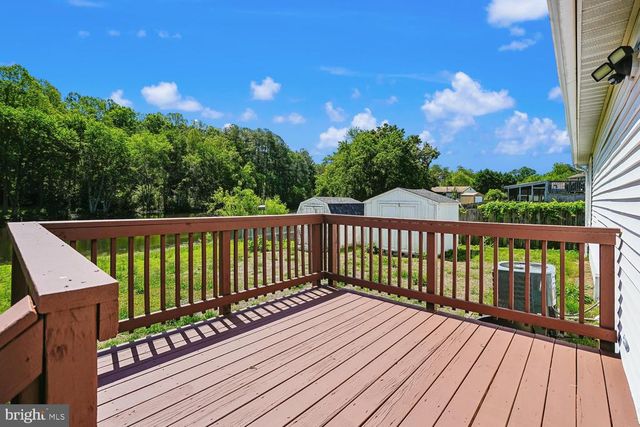 11106 HUNTINGTON WOODS CIR, Fredericksburg, VA 22407