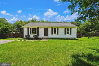 11106 HUNTINGTON WOODS CIR, Fredericksburg, VA 22407