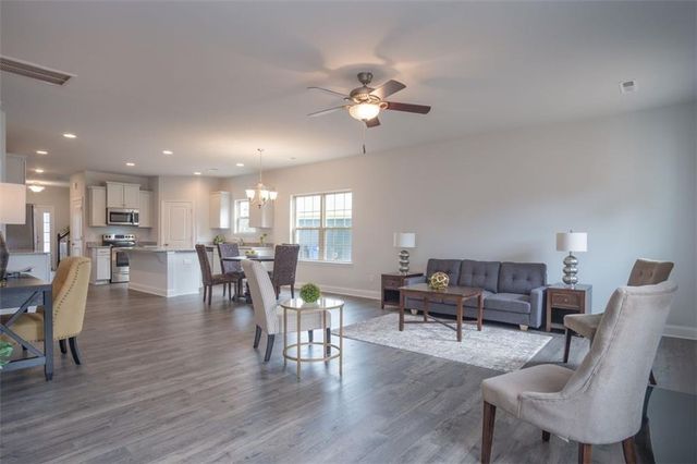 3028 Fairway Drive, Villa Rica, GA 30180