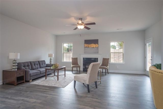 3028 Fairway Drive, Villa Rica, GA 30180