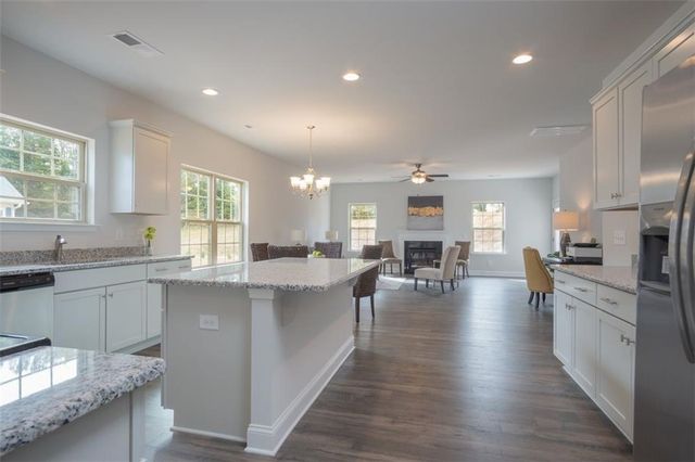 3028 Fairway Drive, Villa Rica, GA 30180